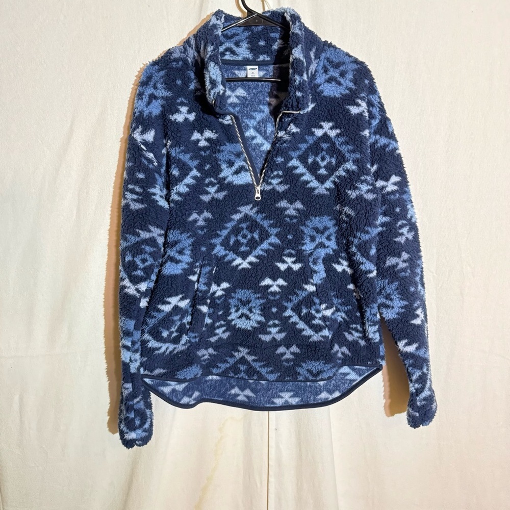 Old navy // Cozy Blue Geometric Patterned faux Sherpa pullover size m tall AP1